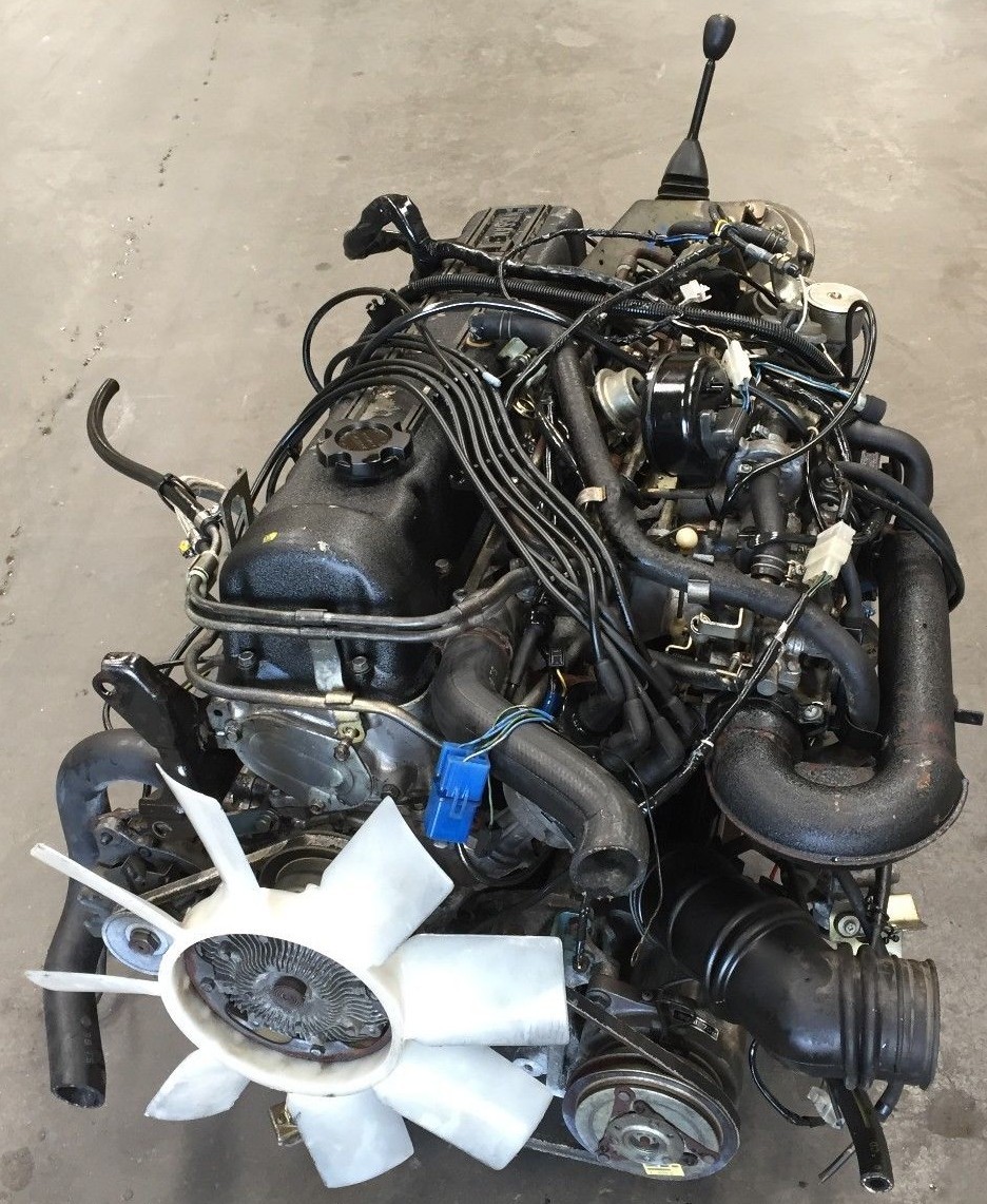 日産 E30 エンジン本体 L6-20 希少 日産 E30 エンジン本体 L6-20 希少