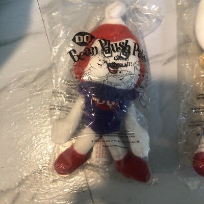 New Dairy Queen Bean Plush Pals-Set Of 2 DQ ice cream cones soft