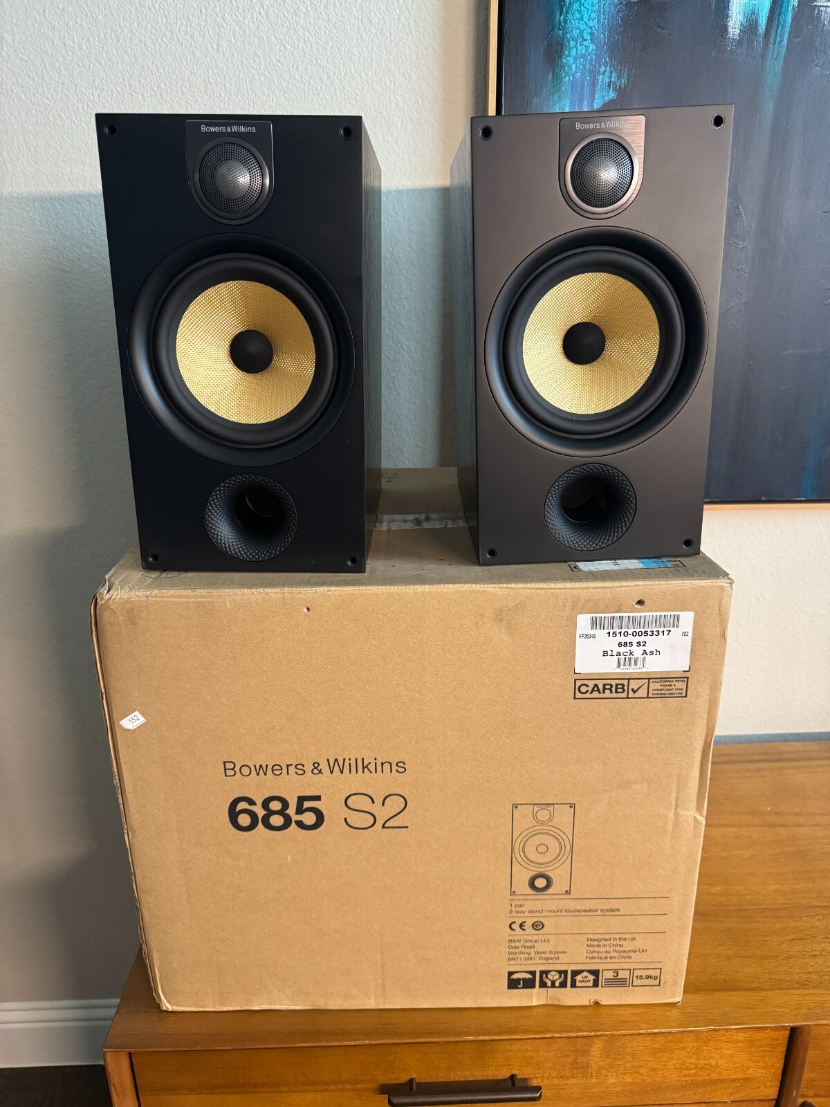 B&W 685 スピーカー ペア、スタンド、コード付き