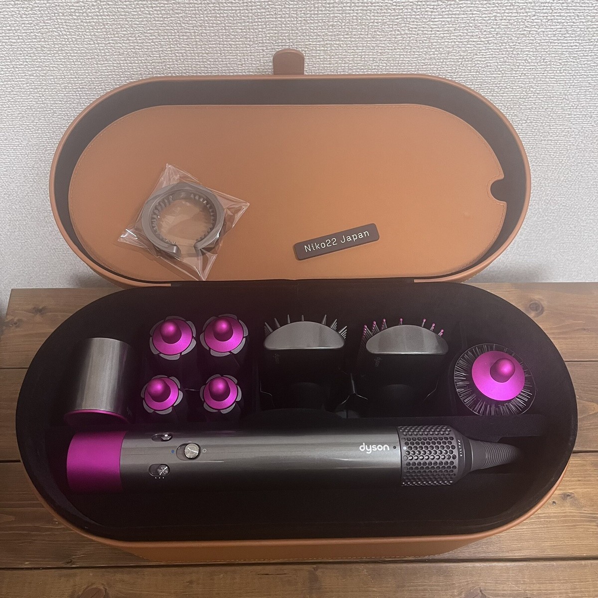 Dyson Airwrap ダイソン HS01 購入 ダイソン エアラップ HS01(dyson