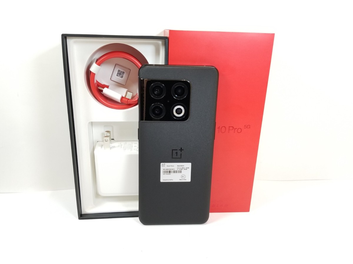 OnePlus 10 Pro 5G NE2217 128GB Unlocked Black Triple Camera
