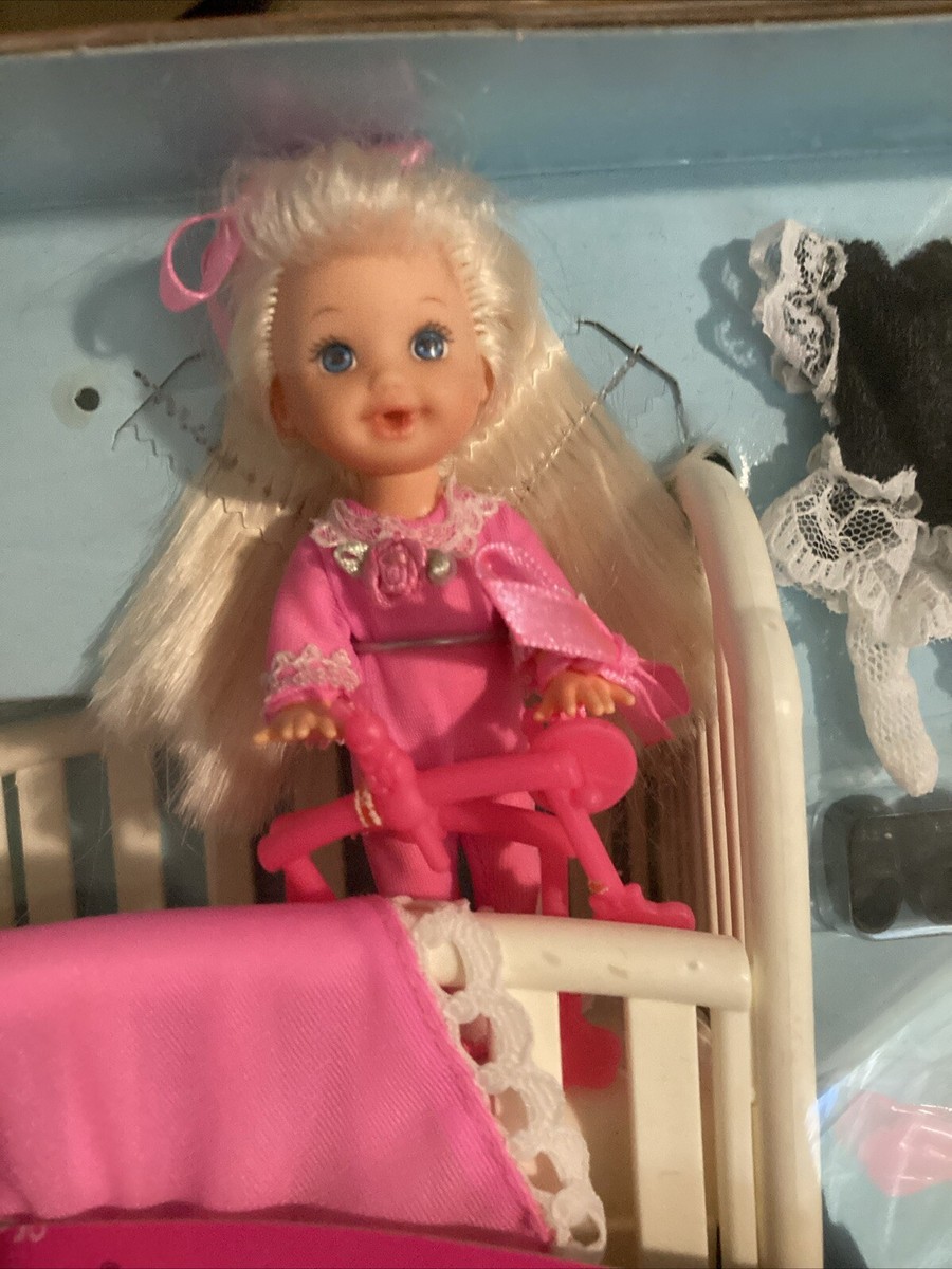 Bedtime Kelly New Baby Sister of Barbie Doll Set 1994 Mattel 12489