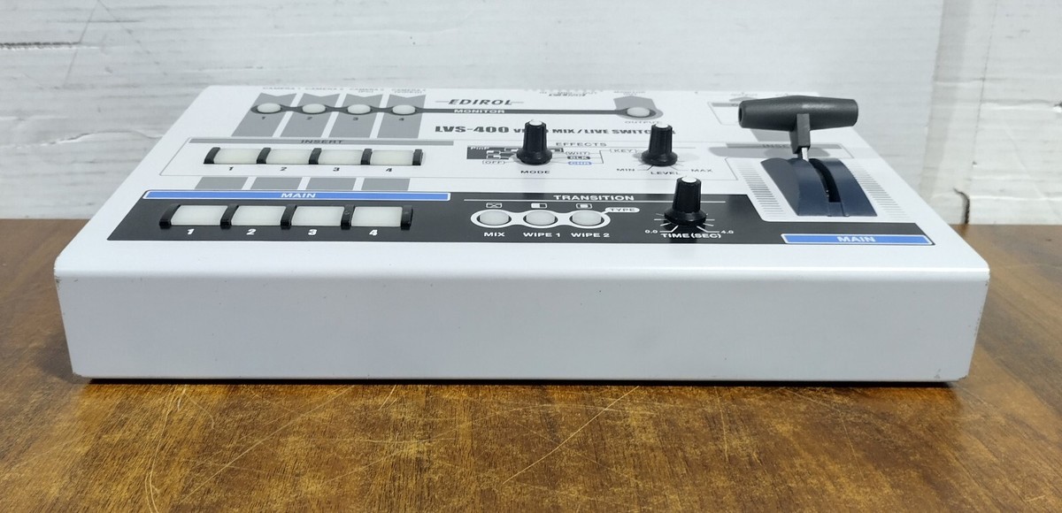 Roland LVS-400 4チャンネル ビデオミックスライブスイッチャー