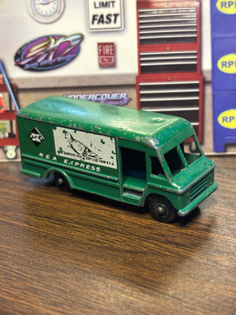 ビンテージ品 バッジートイ BUDGIE TOYS イギリス製 トラクター バス