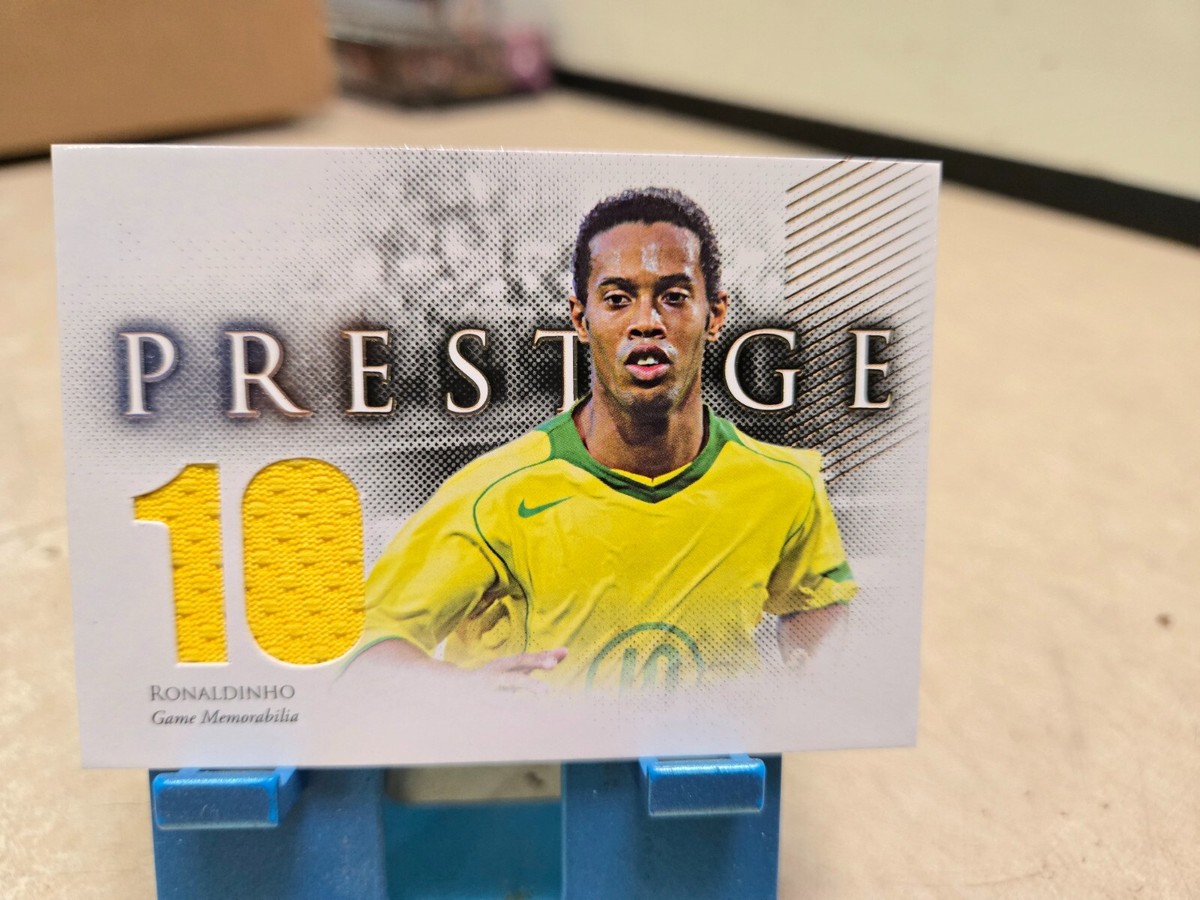 11枚限定】ロナウジーニョ 金枠カード Futera Unique 全国送料無料の