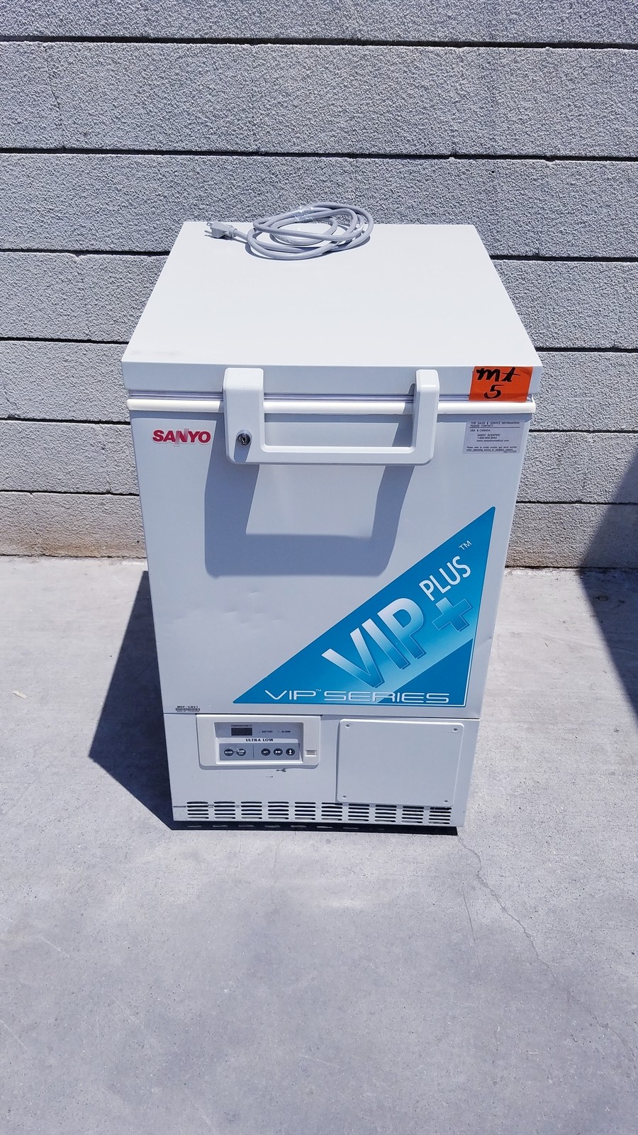 Sanyo VIP Series Ultra Low Temperature Freezer Model MDF-C8V1 | eBay