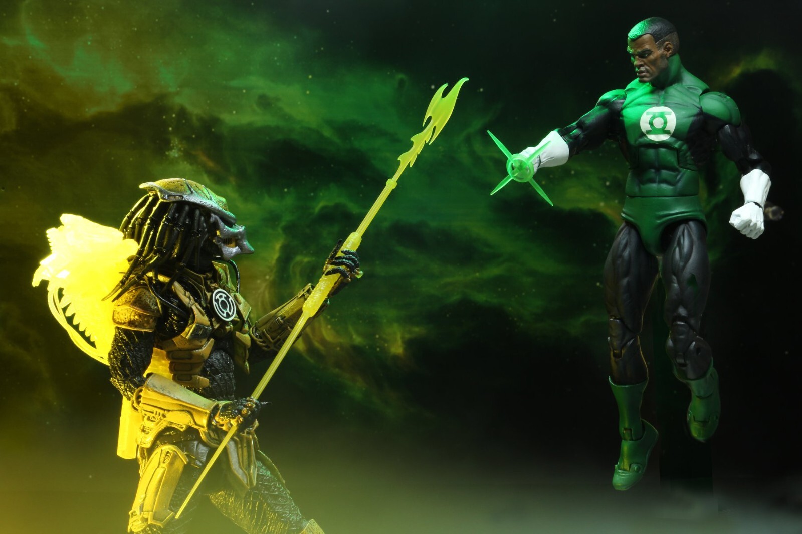 NYCC 2019 DC Universe Green Lantern VS The Predator Figure Set