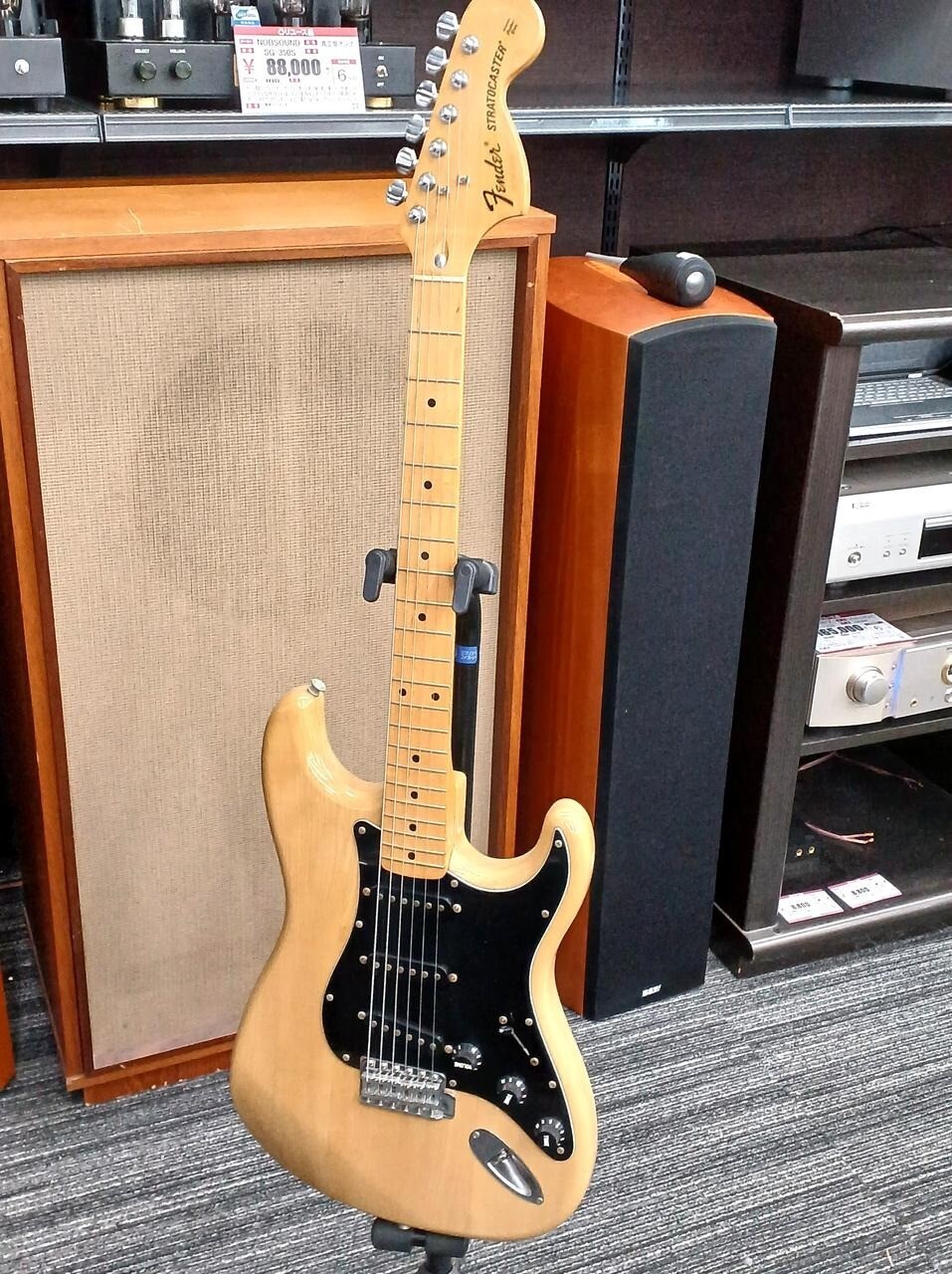 ギター Fender ST72-55 (E Serial/1986) 1986 Fender '72 Vintage