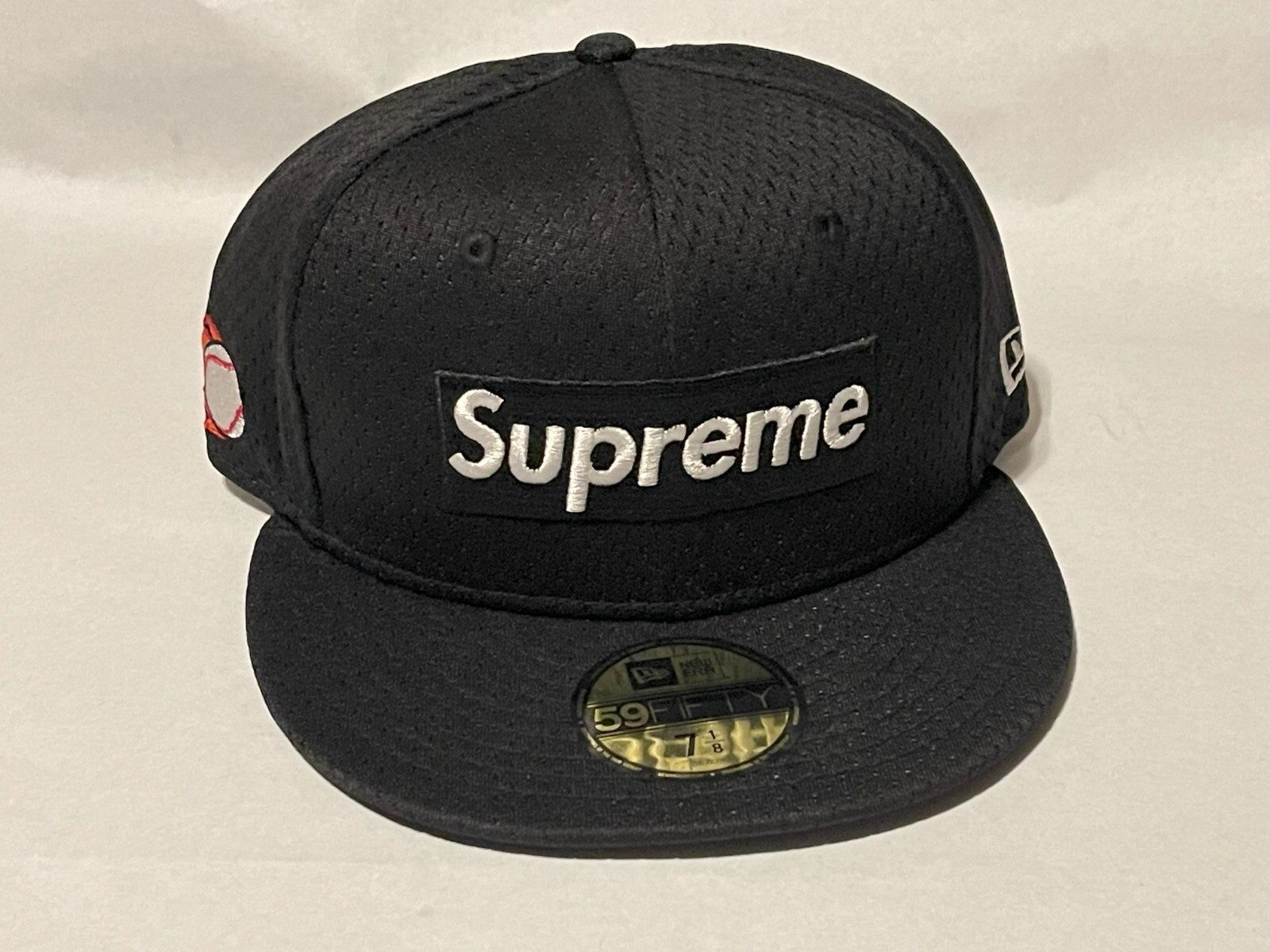 帽子 supreme Box Logo Mesh Back New Era 7 5/8 帽子 supreme Box
