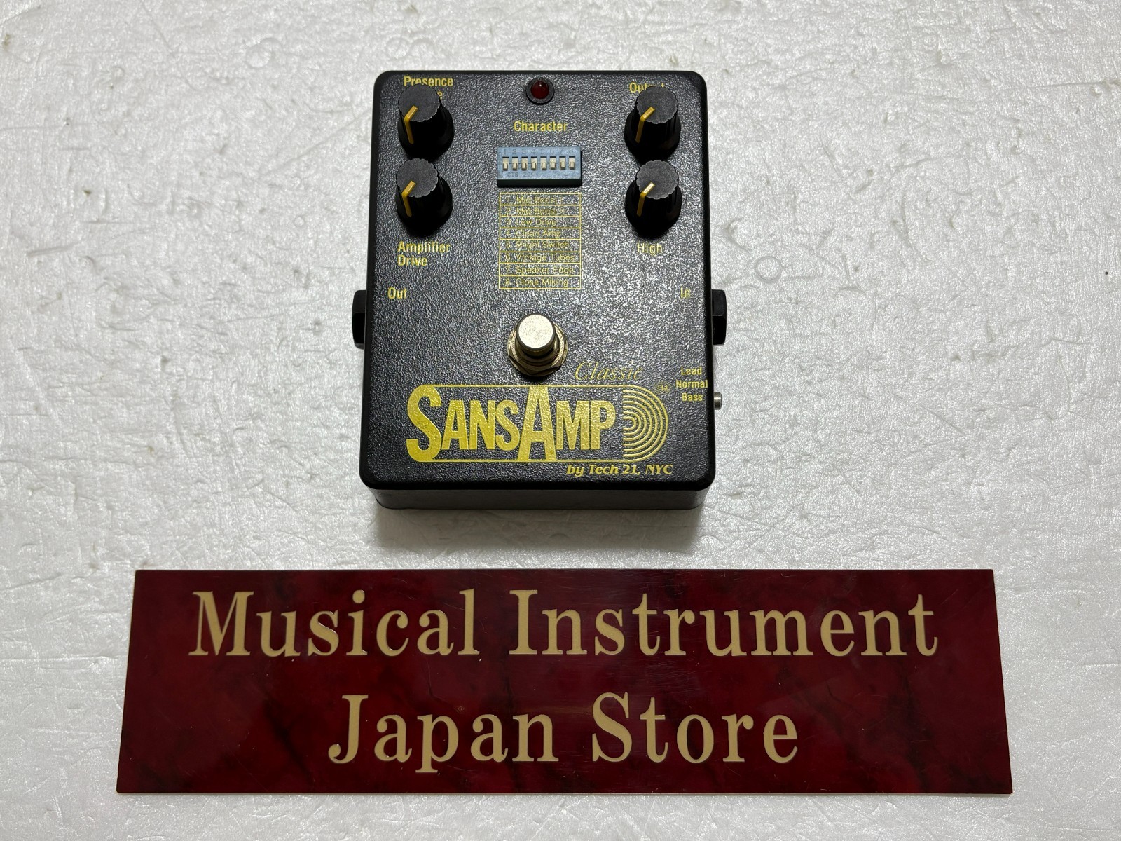 Tech21 SansAmp Classic Tube Amp Emulator Guitar Effect Pedal Used