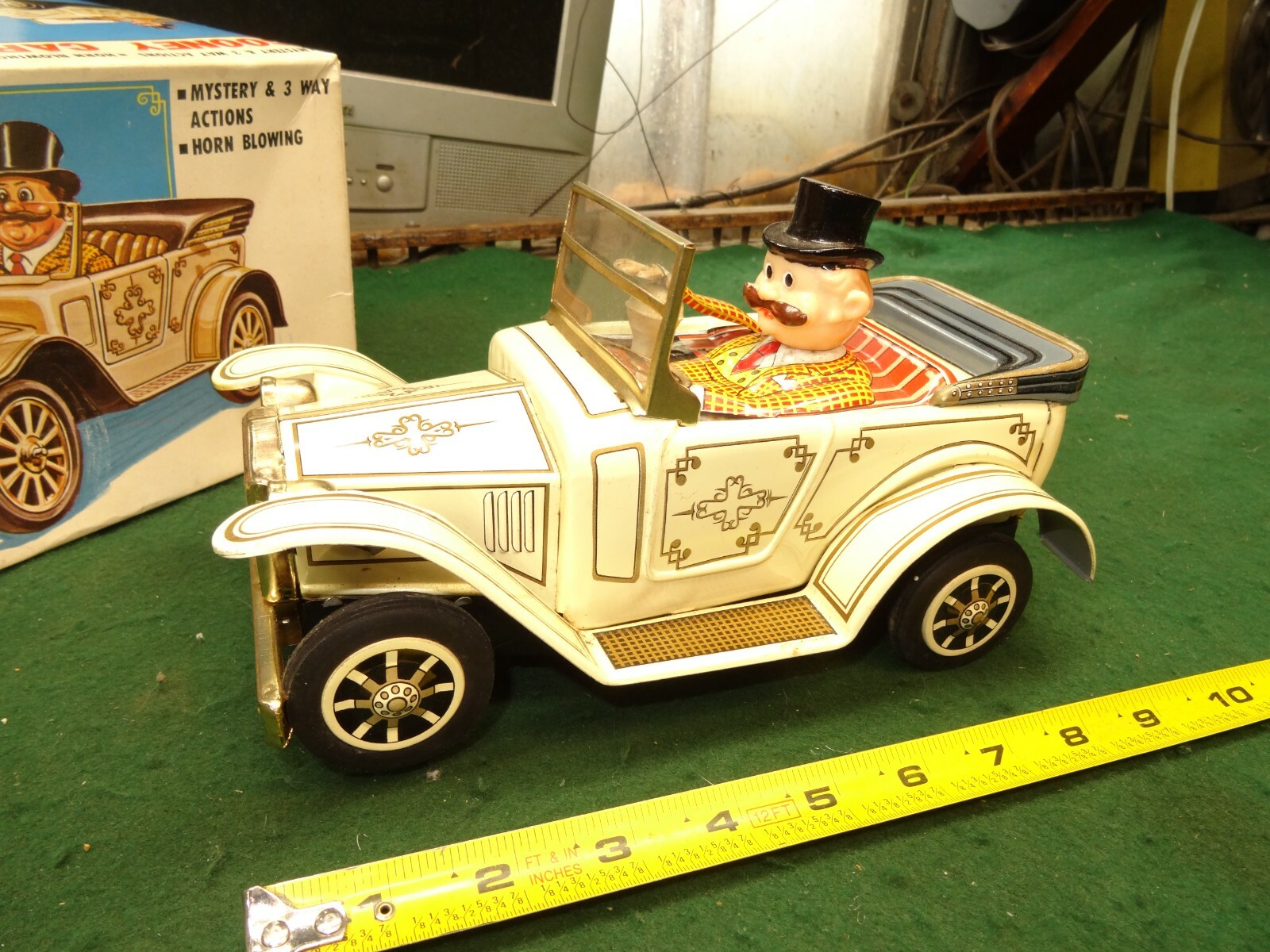 VINTAGE TRADE MARK ALPS OF JAPAN ANTIQUE GOONEY CAR BATTERY