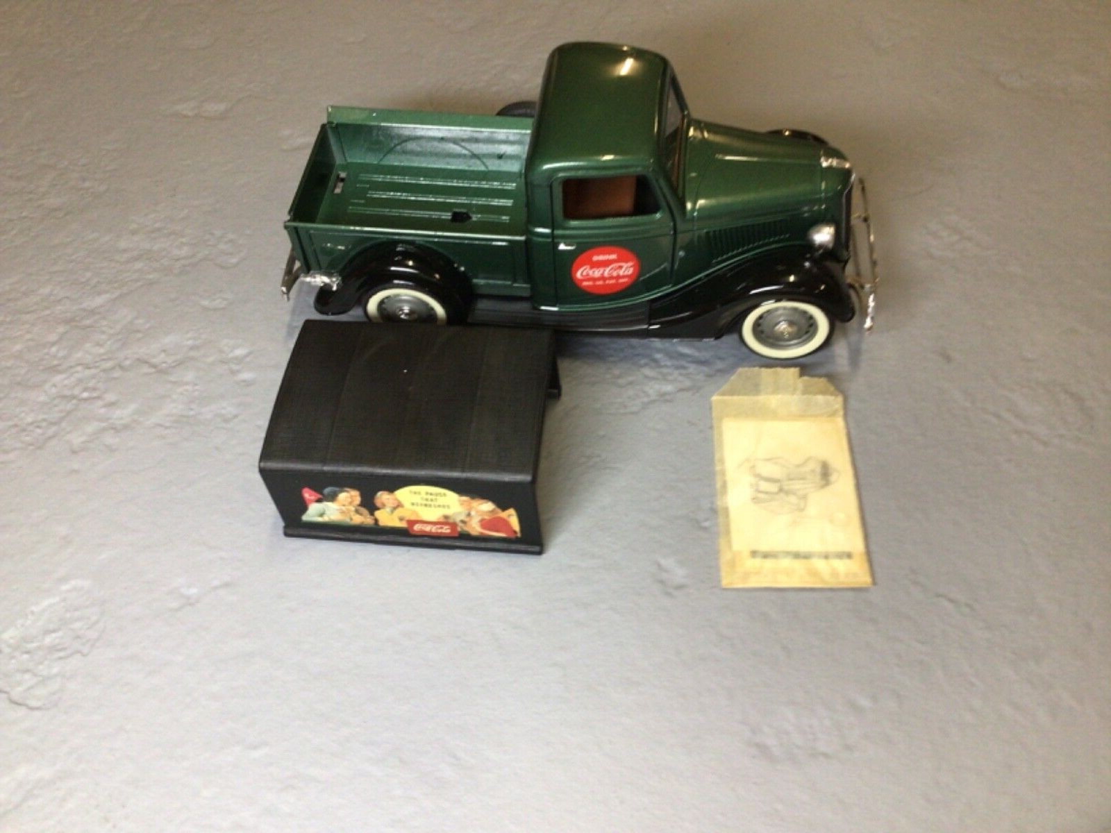 Vintage Solido Coca Cola 1936 Ford delivery truck 1/18 diecast | eBay