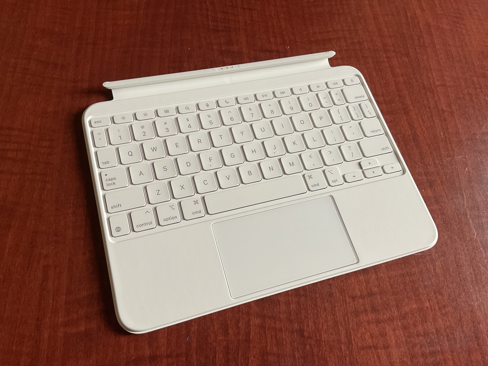 Apple Magic Keyboard Folio for iPad (10th generation) Model A2695