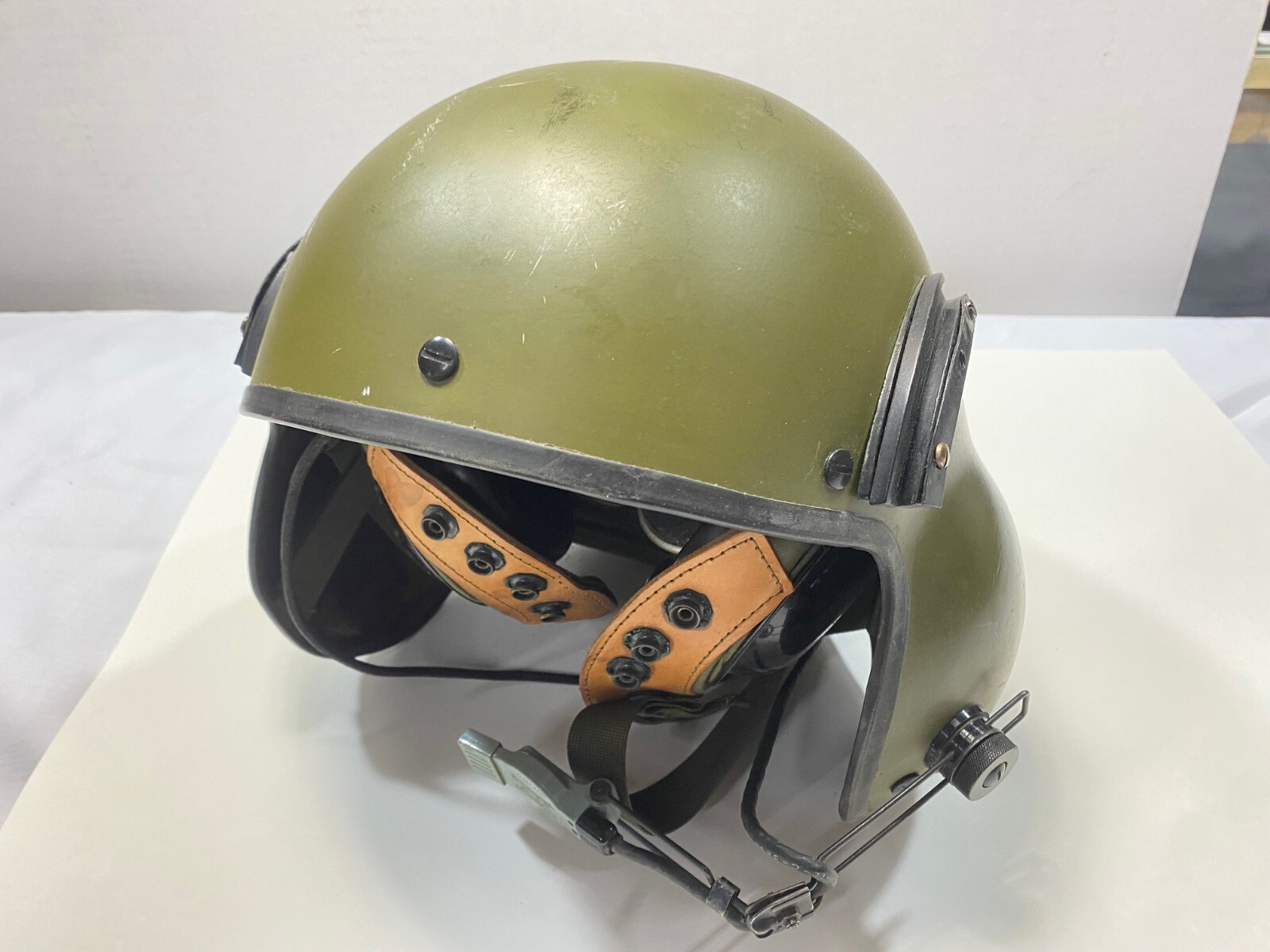 Gentex Helicopter Helmet, size X-LARGE used- missing pieces 1 only