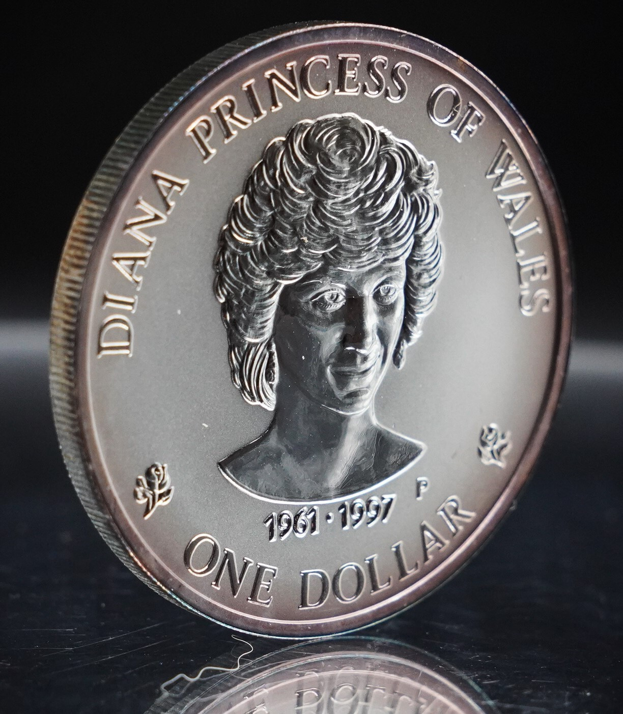 1997 Cook Island Lady Diana Princess of Wales 1oz 999 FINE Silver
