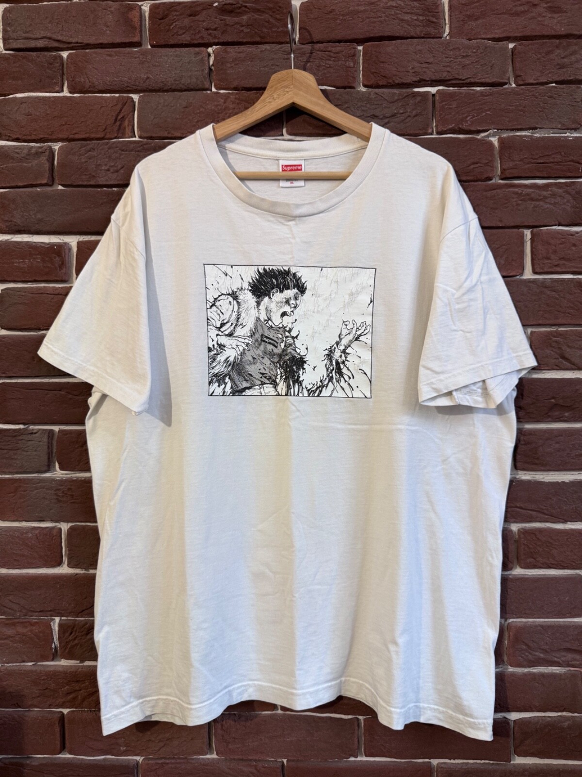SS17 Supreme x Akira Anime Hype Grail Shirt Streetwear XL | eBay