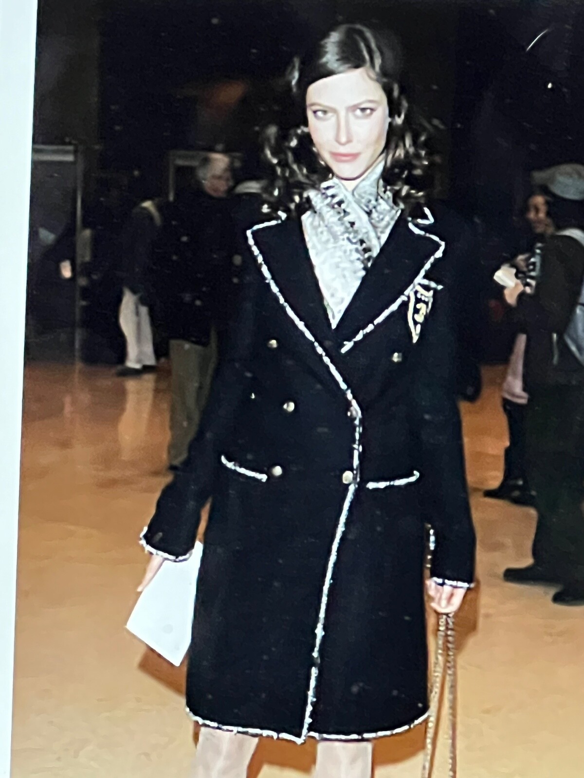 CHANEL ヴィンテージ 三角プレート ゴールド ブラック ブローチ 【公式