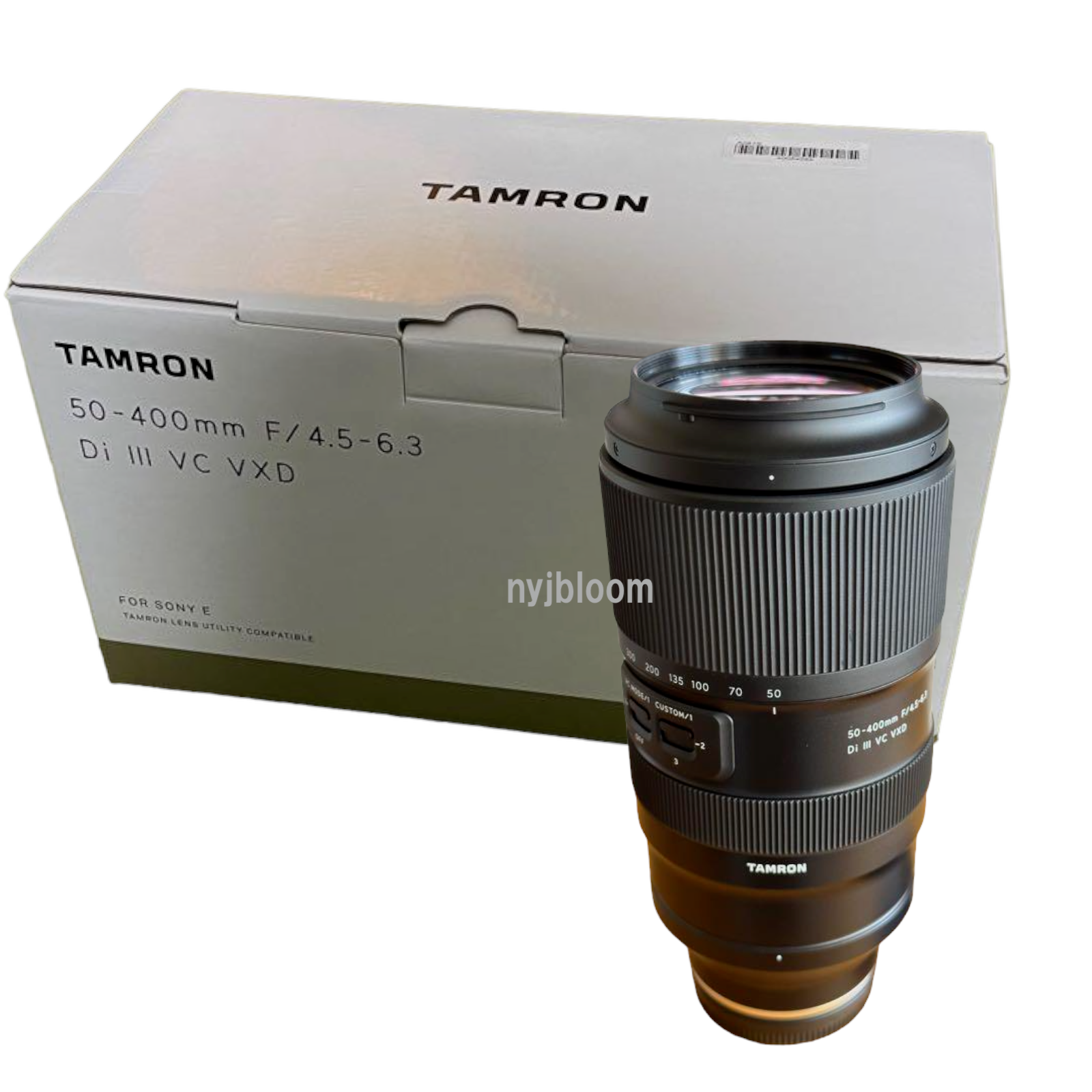 New TAMRON 18-300mm f3.5-6.3 DiIII-A VC VXD for FUJIFILM X (B061X