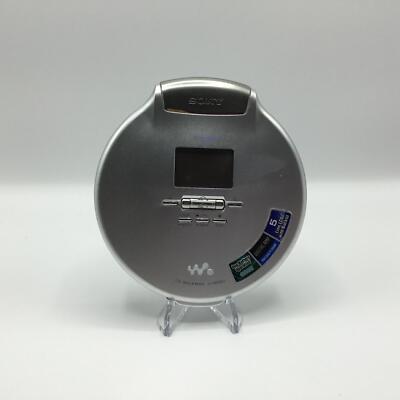 Sony Walkman - Portable Compact Disc MP3 Player - Silver (D-NE920