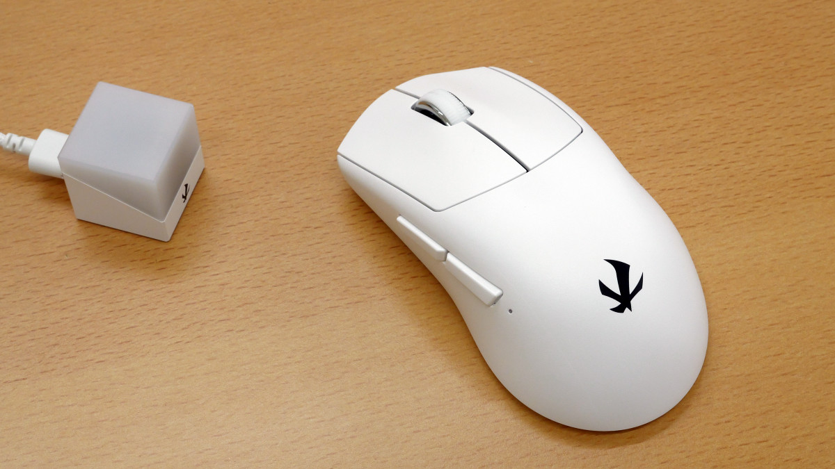 エレコムの無線ゲーミングマウス「VM800L」レビュー、UWB通信を採用し