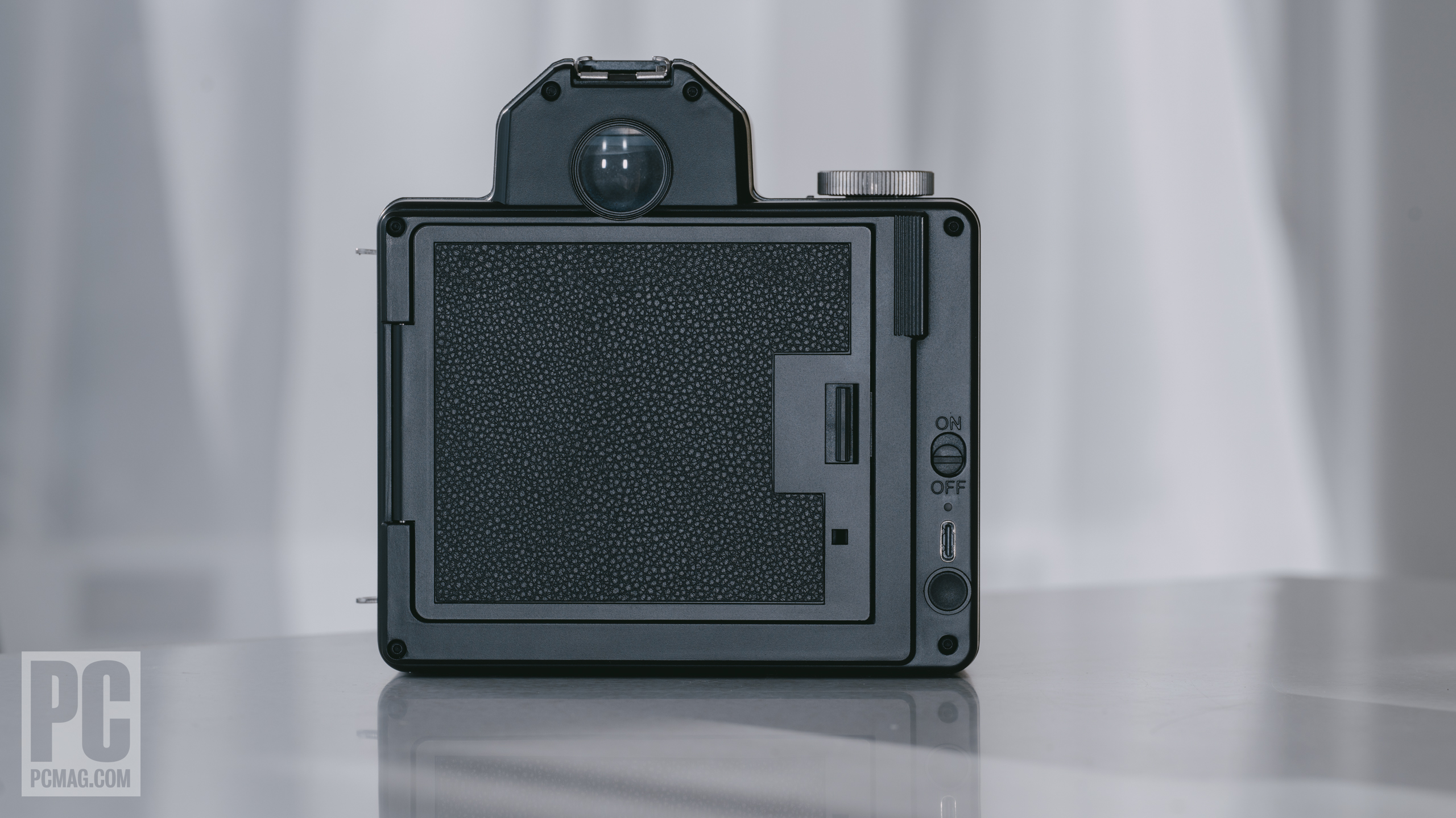 Nons SL660 - Review 2023 - PCMag Middle East