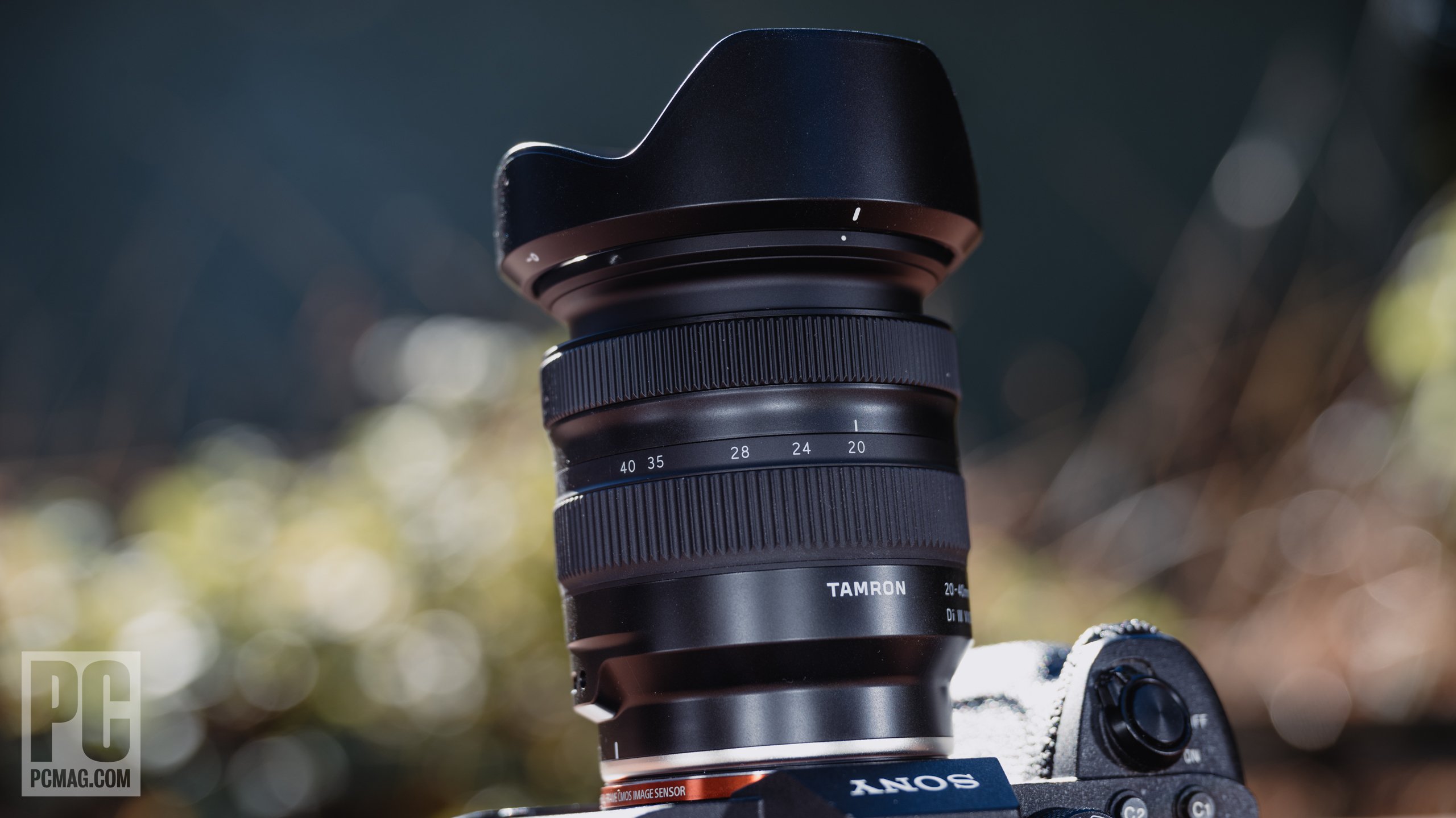 Tamron 20-40mm F2.8 Di III VXD Review | PCMag