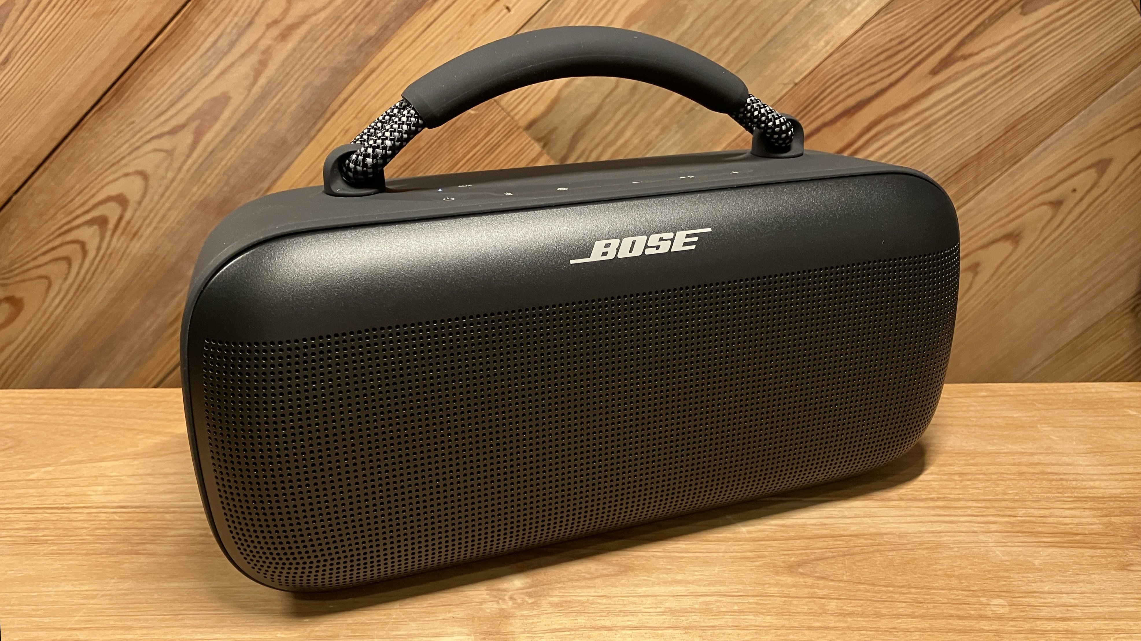 Bose SoundLink Max Review | PCMag