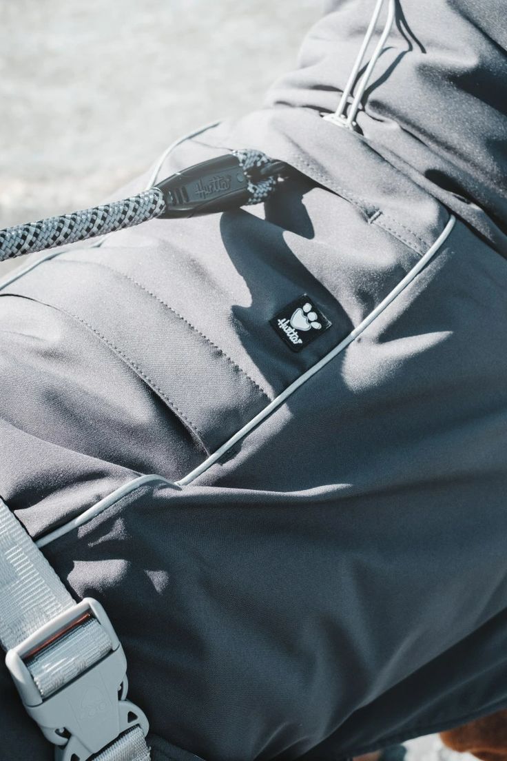 Hurtta フルッタ エクストリームウォーマー ブラックパープル 45