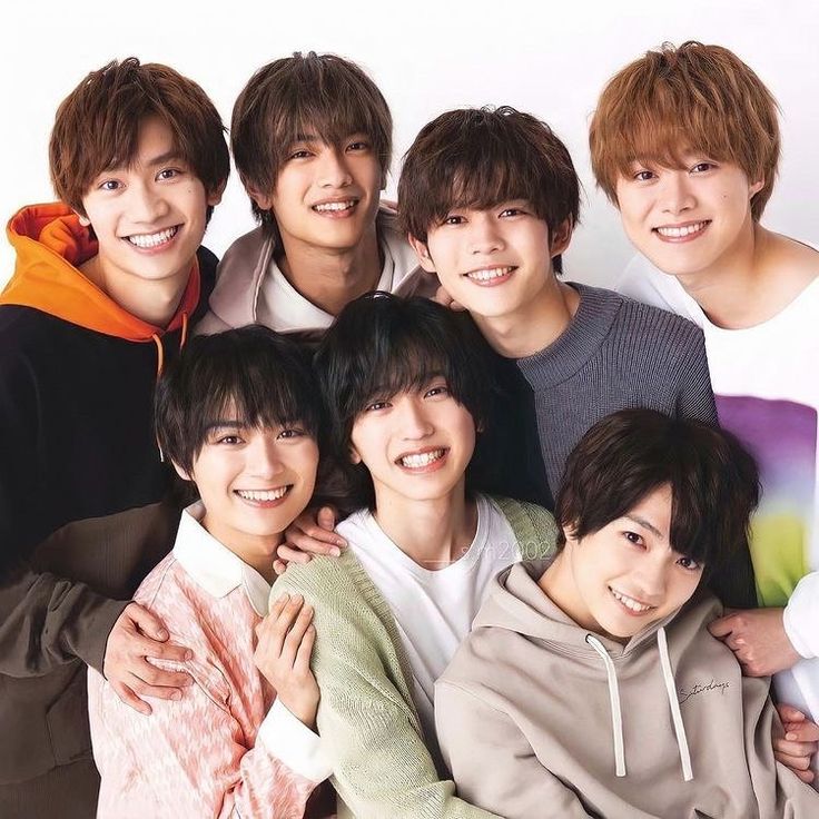 なにわ男子 集合写真 公式 なにわ男子、“今一番心ときめくこと”語る