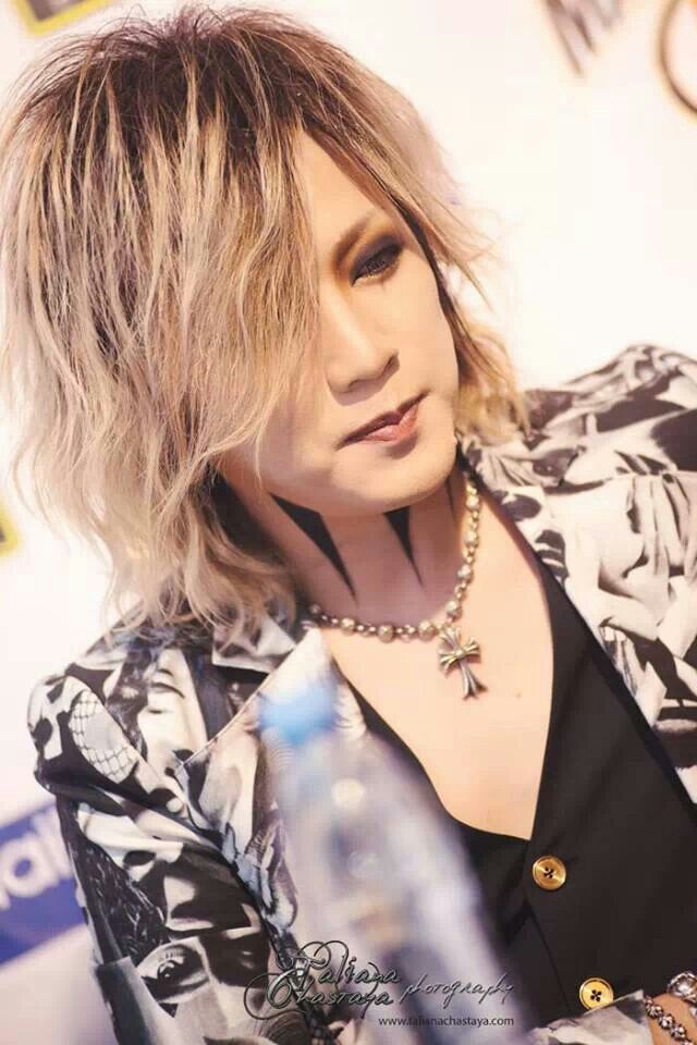 the GazettE 直筆サイン入りポートレート reila 購入特典 非売品