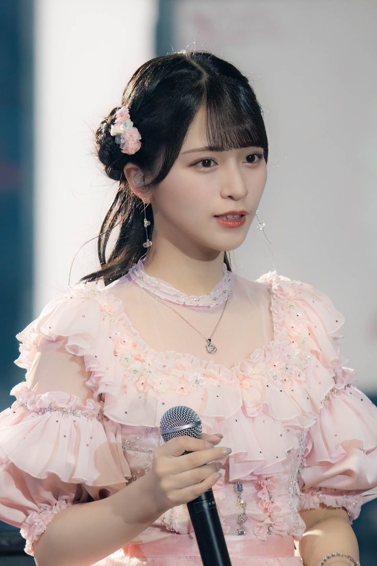 LOVE 佐々木舞香 8周年ツアー 宝石衣装 生写真 ヨリ 直筆 Amazon.co.jp