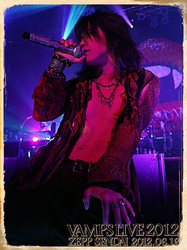 HYDE 直筆サインフォトMTV Unplugged VAMPS HYDE 直筆サインフォトMTV