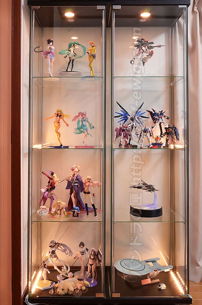 IKEA デトルフ DETOLFガラスケース 4段 IKEA デトルフ／4段フィギュア