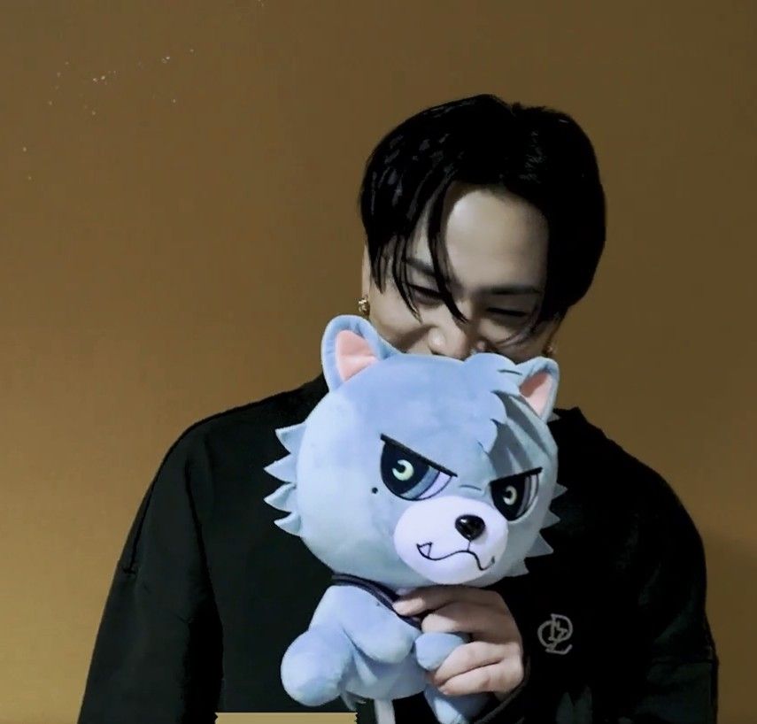 ANSWER キャラクターぬいぐるみ ルーヴくん 登坂広臣 ØMI ØMI