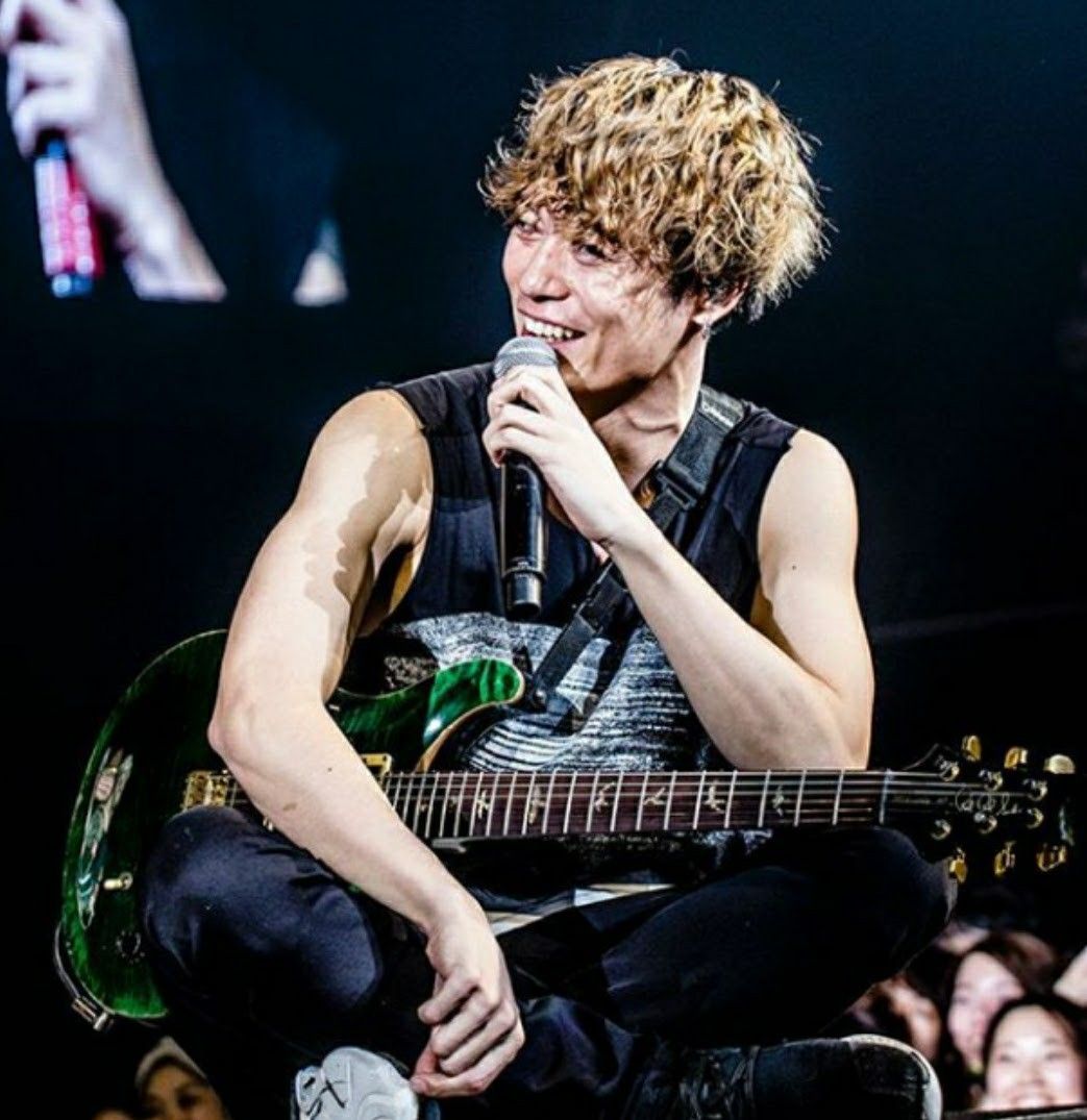 ONE OK ROCK ワンオクロック toru ピック ONE OK ROCK ワンオクロック