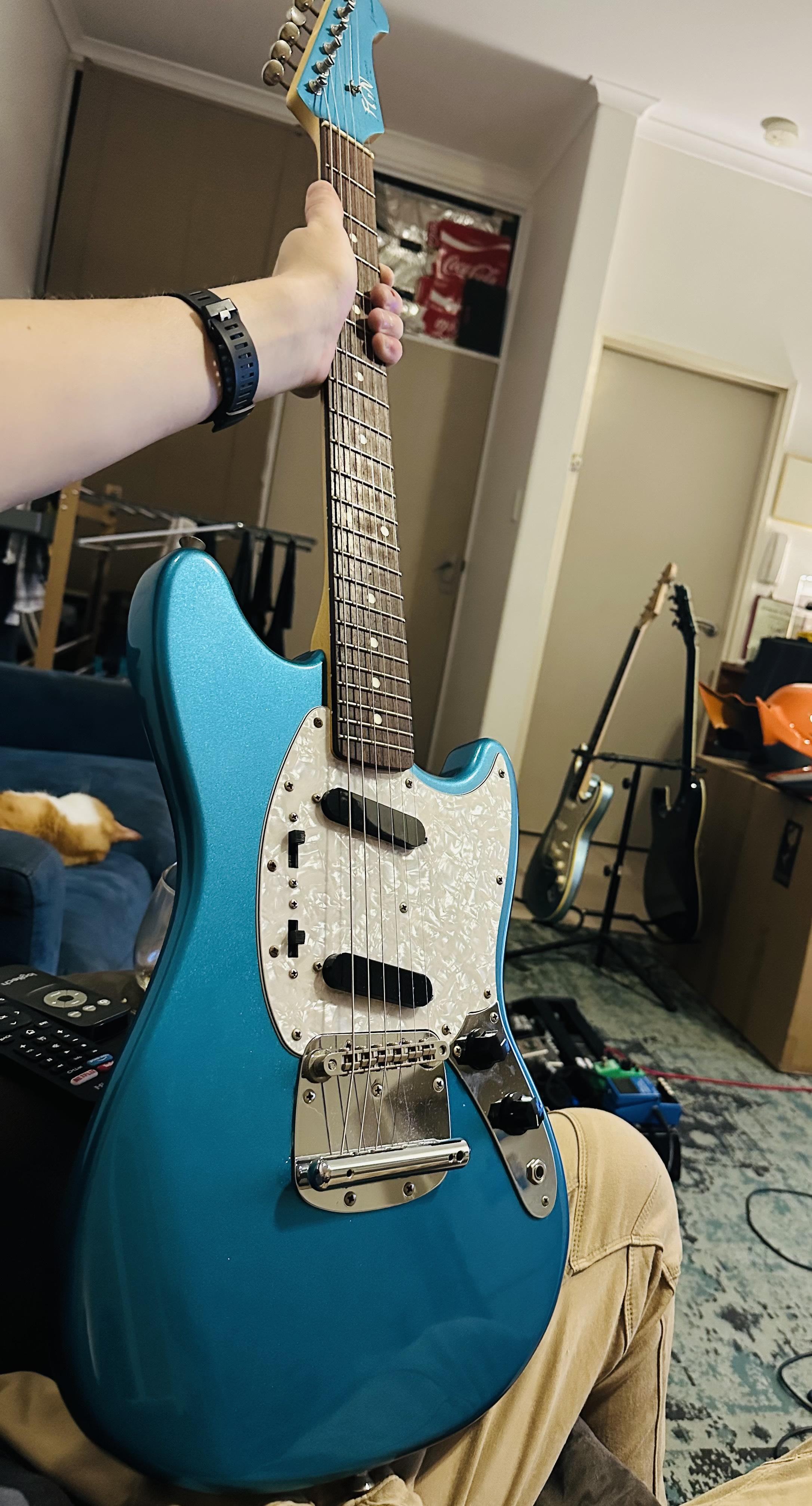 MIJ Mustang (Fujigen JMG6-R) レイクプラシッドブルー - ラウンジ