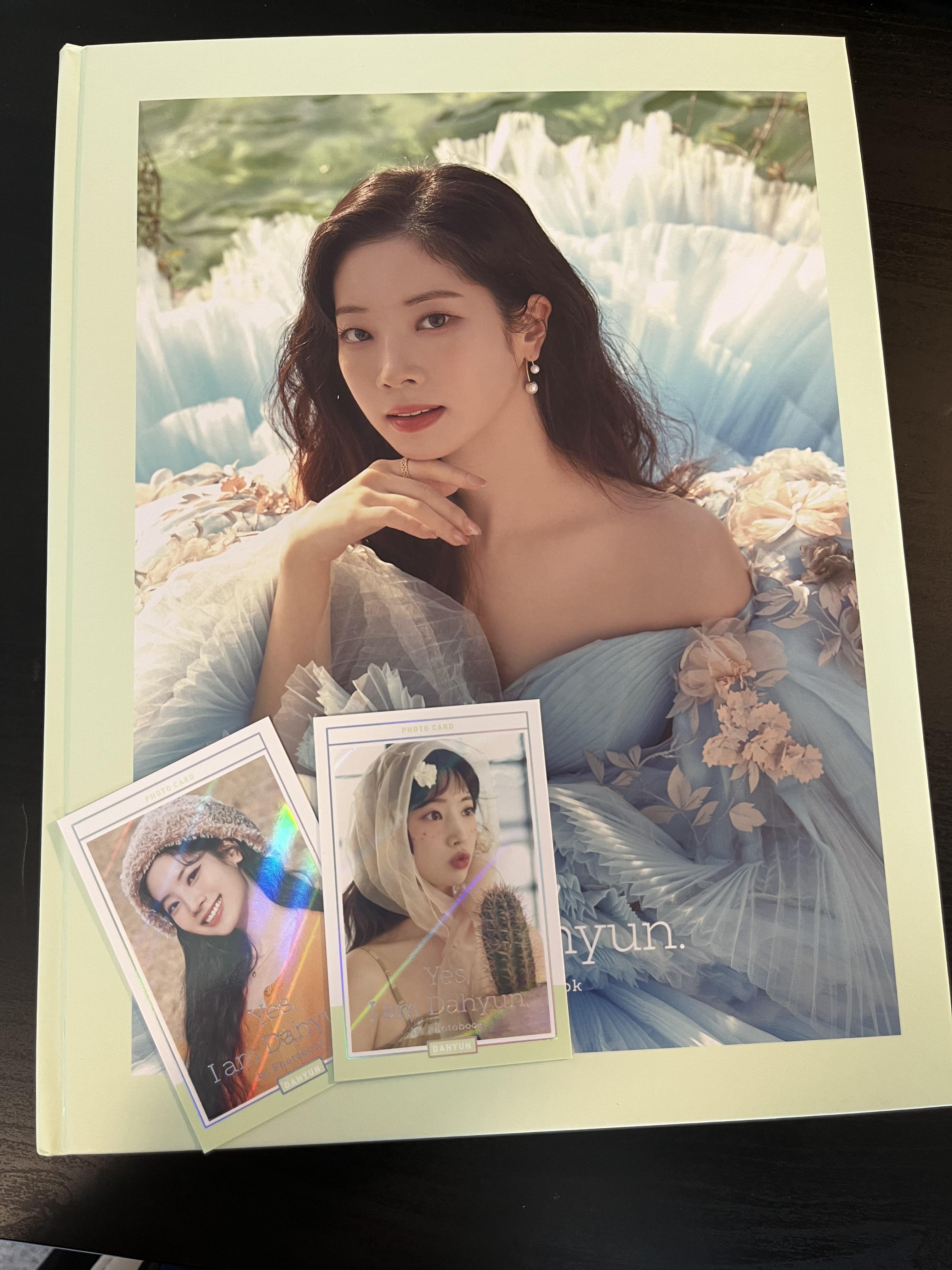 Yes, i am 良い Dahyun twice ダヒョン 写真集 TWICE ダヒョン 写真集