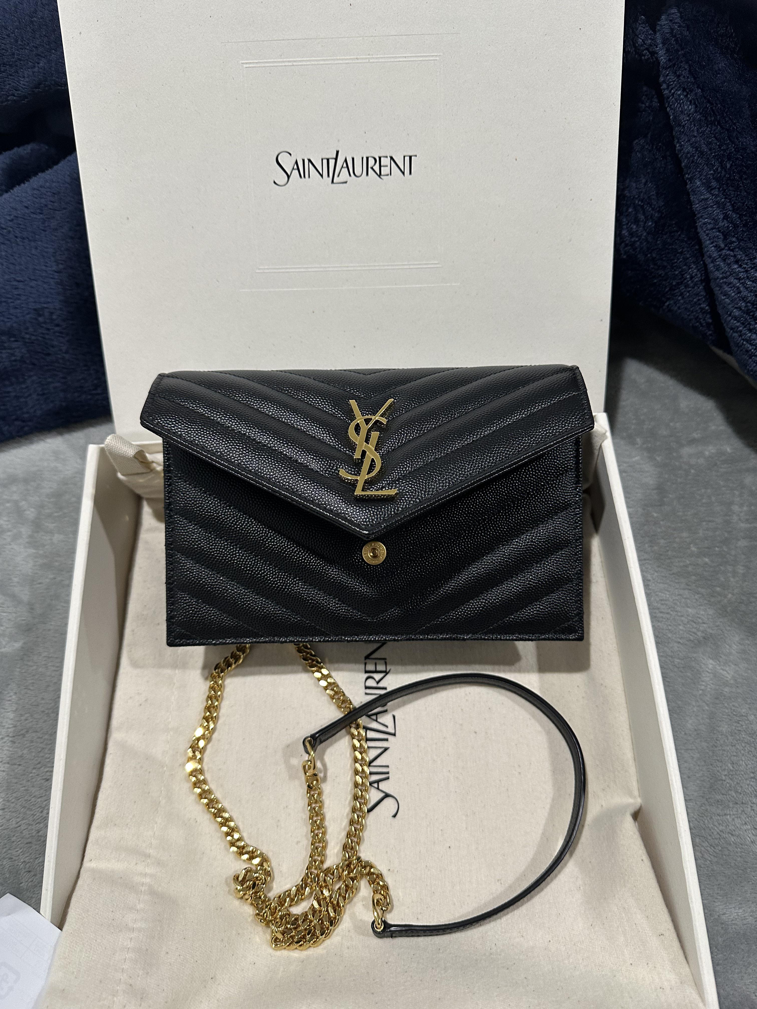 今日、Yslのバッグが届いたよ🥰 公式サイトでオンライン注文したん