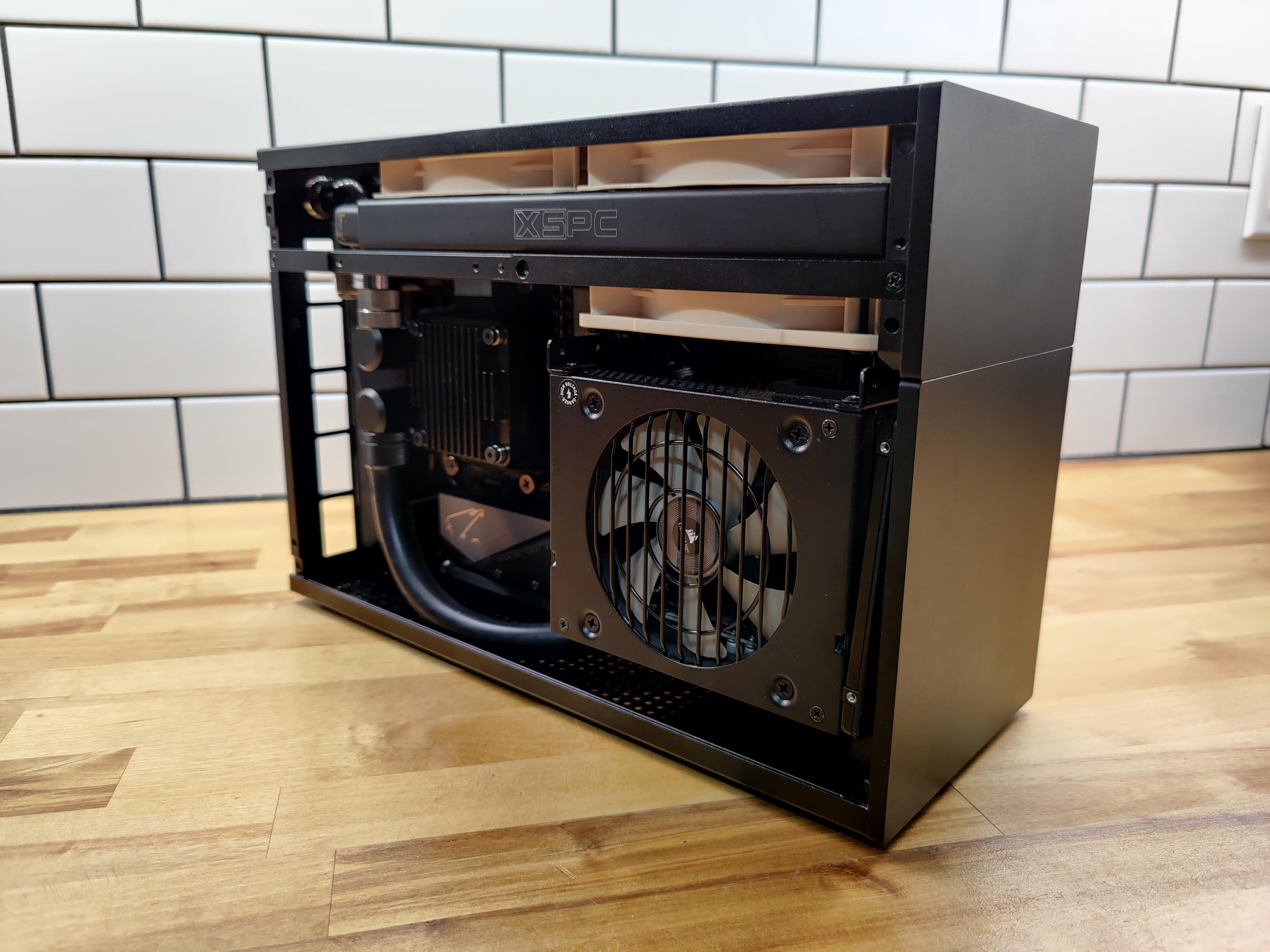 New Build with the Nouvolo Aquanaut Extreme! : r/sffpc