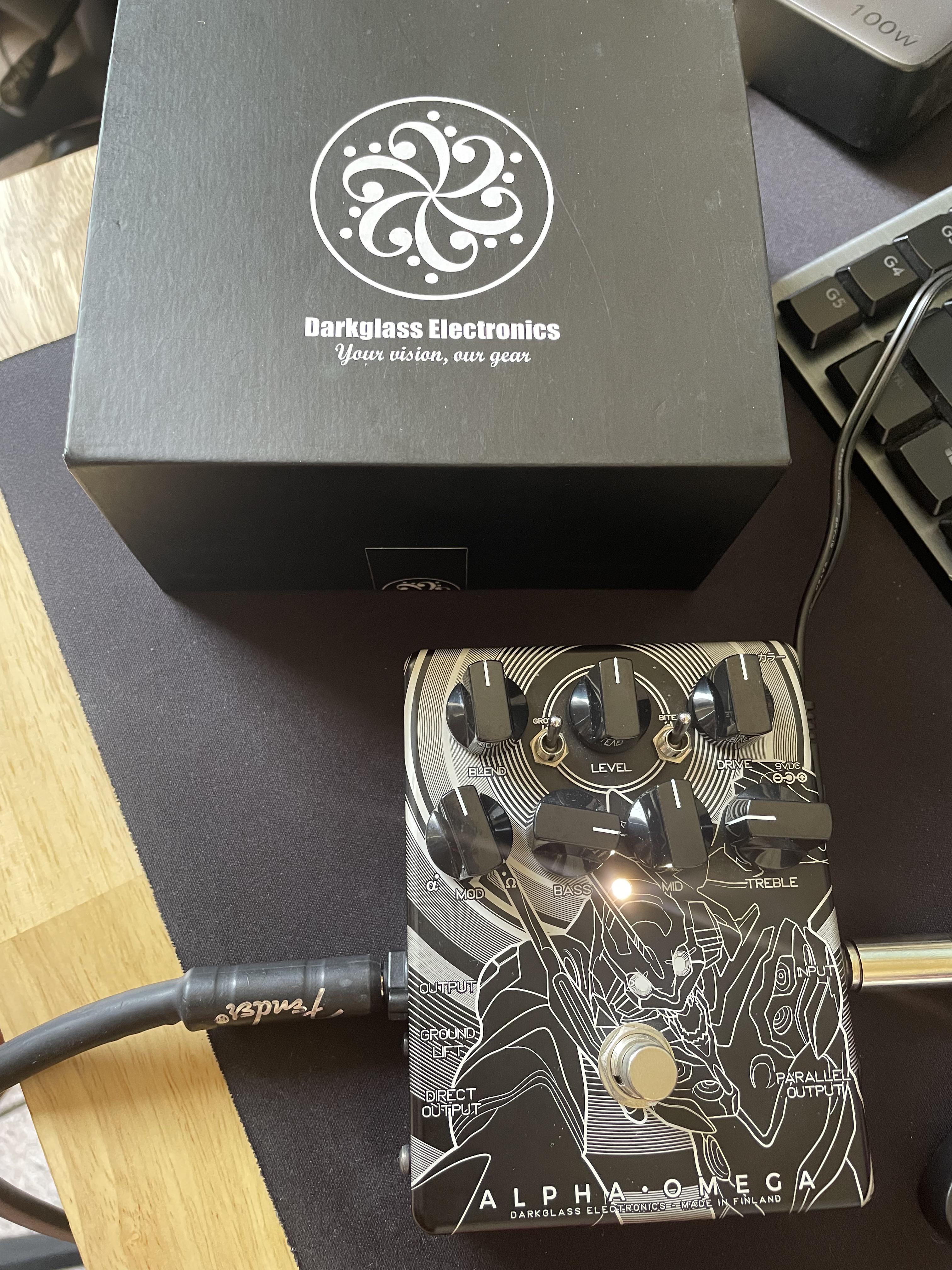 Got this sweet baby boy in the mail today. Darkglass Alpha Omega x