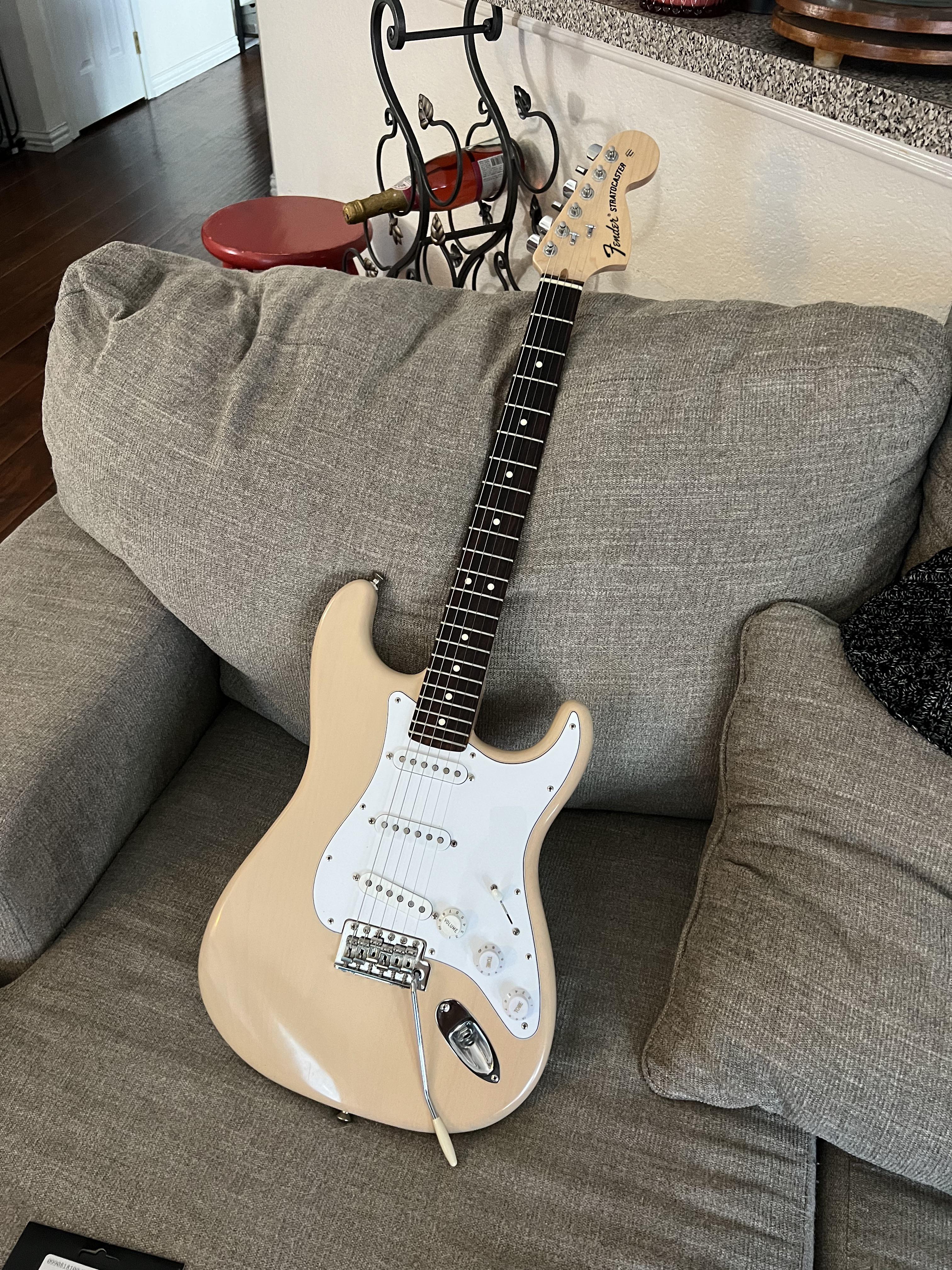 NGD! Highway 1 Stratocaster 2008 : r/fender