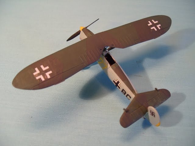 HELLER 1/72 Focke Wulf Fw 56 Stösser - A Build In Pictures - YouTube