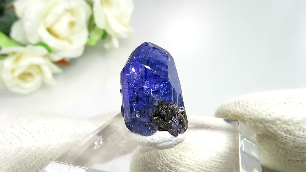 タンザニア メレラニ産 タンザナイトの原石（加熱処理） No.48 - cute