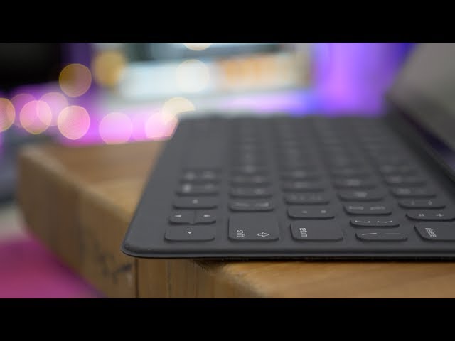 Review: the Smart Keyboard makes 10.5-inch iPad Pro better - YouTube