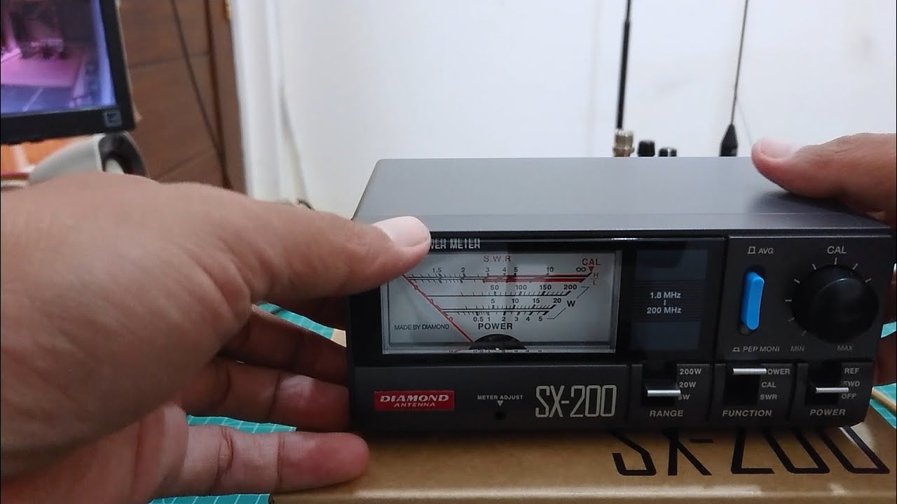 SWR Diamond SX-200 1.8-200 MHz 200W - YouTube