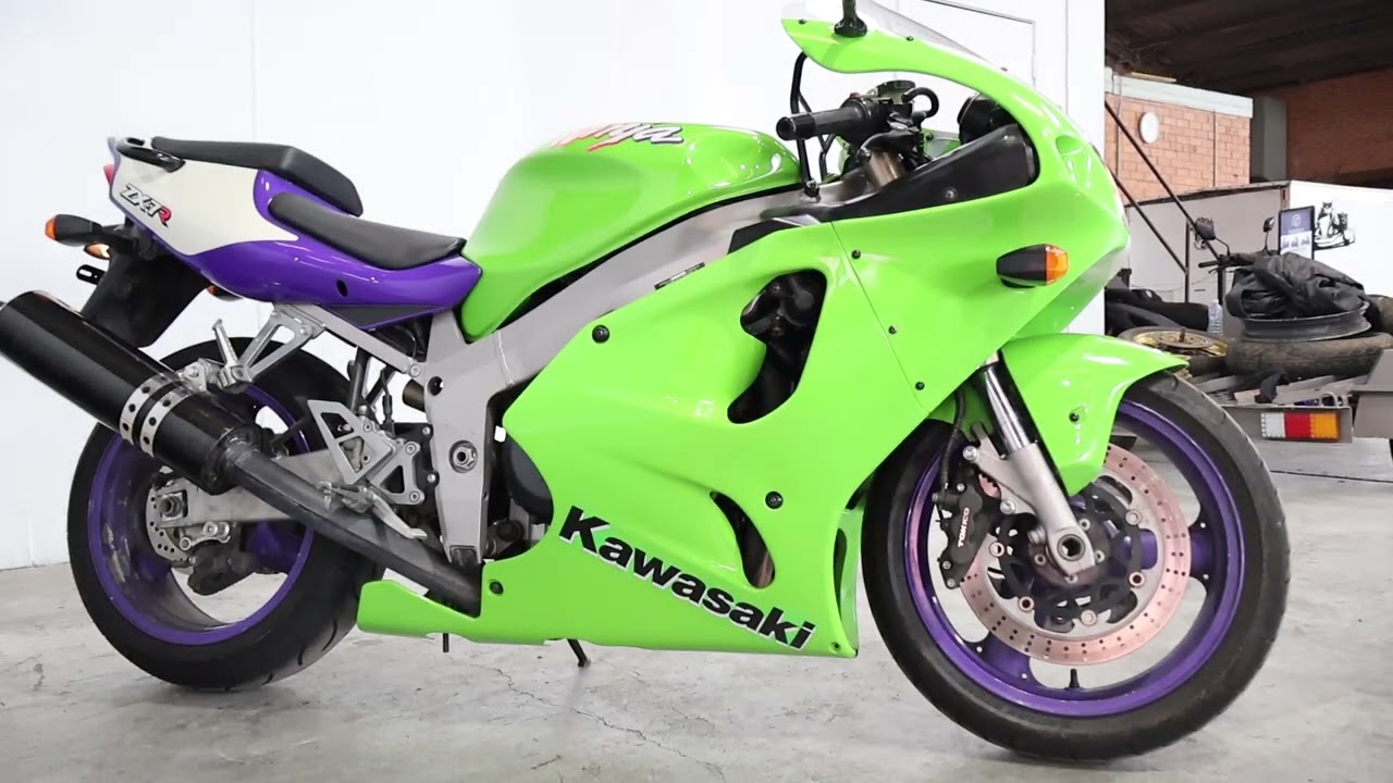 GTS Auctions - 1996 Kawasaki ZX-7R - YouTube
