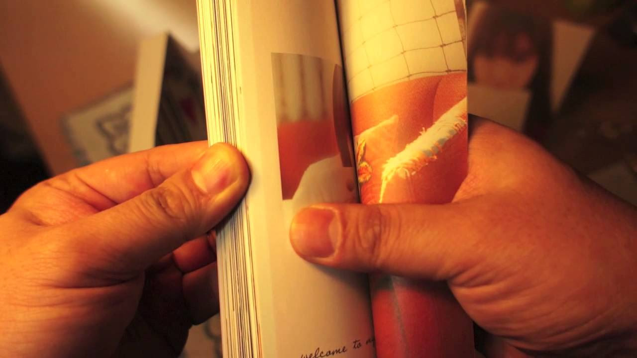 IU ONE~New Year's Gift from IU Unboxing and Packaging Review - YouTube