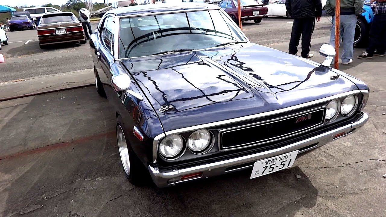 NISSAN Laurel SGX C130 日産 ローレル SGX C130 ブタケツ - YouTube