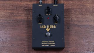 Electro-Harmonix Big Muff Pi Black Russian - YouTube