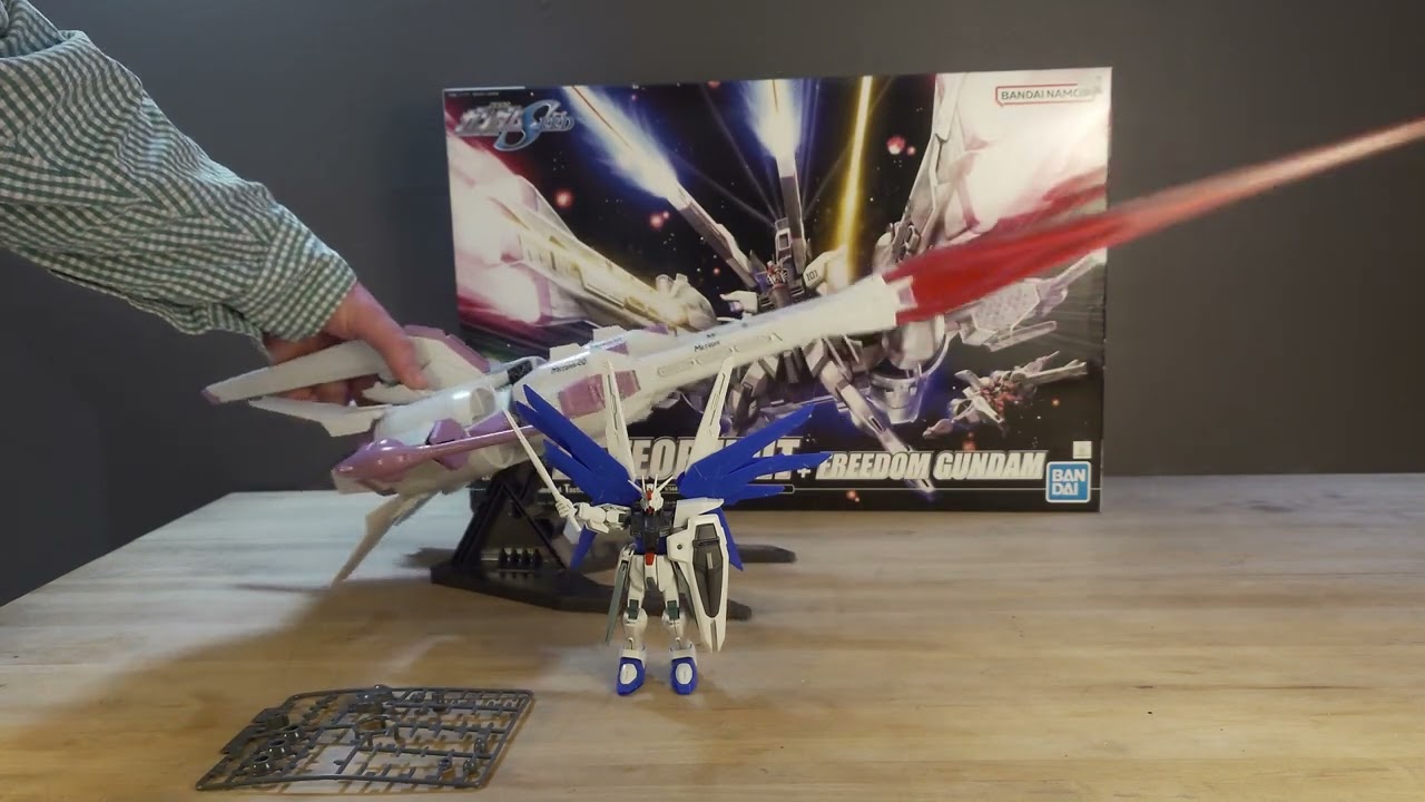Bandai Hobby #16 Meteor Unit + Freedom Gundam - A really cool